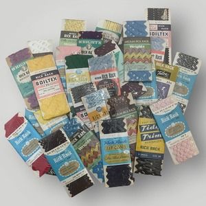 Wright Vintage Rick Rack Multicolor 30-Piece Bundle